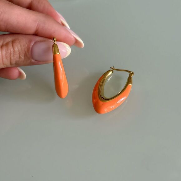 Elegant Gold and Orange Hoop Earrings A974 - Picture 3 of 4